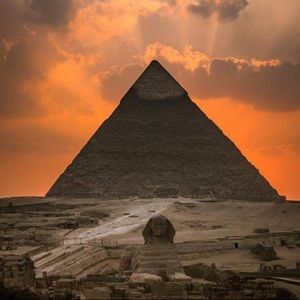 Meet your Posher, Adham